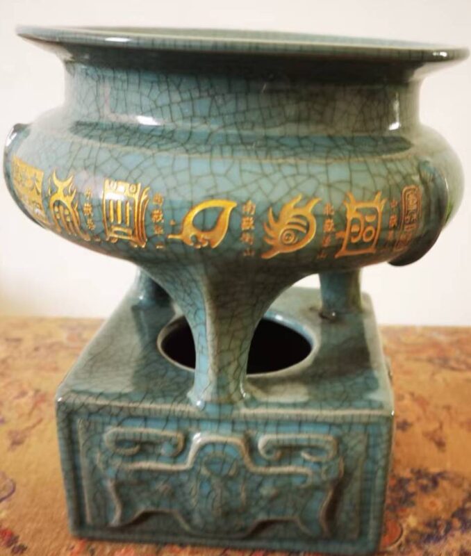 Song Ru kiln Song Weizong imperial engraving and drawing of gold three-國際博寶藝術品交易網