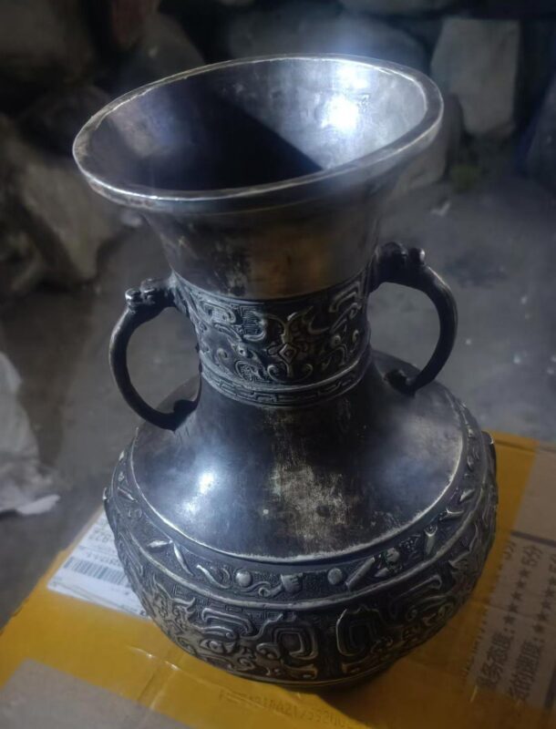 Pure copper vase carving ornament-國際博寶藝術品交易網