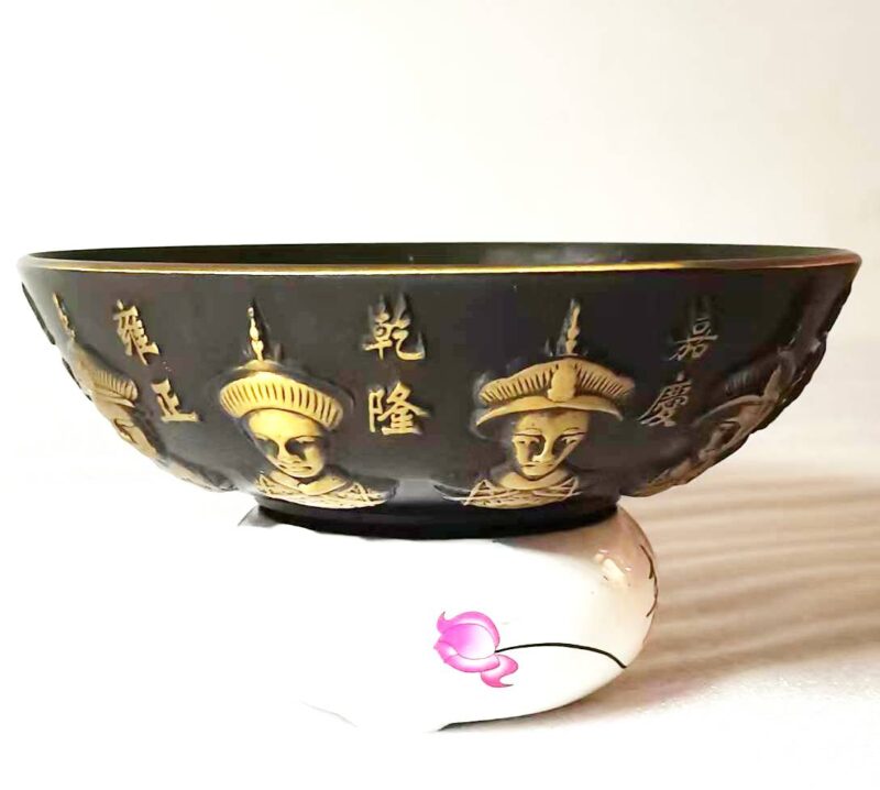 Golden Twelve Emperors' Blessing Bowl-國際博寶藝術品交易網