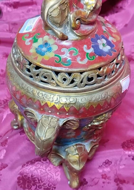 Ming Xuande blue copper pinched enamel three-legged incense burner-國際博寶藝術品交易網