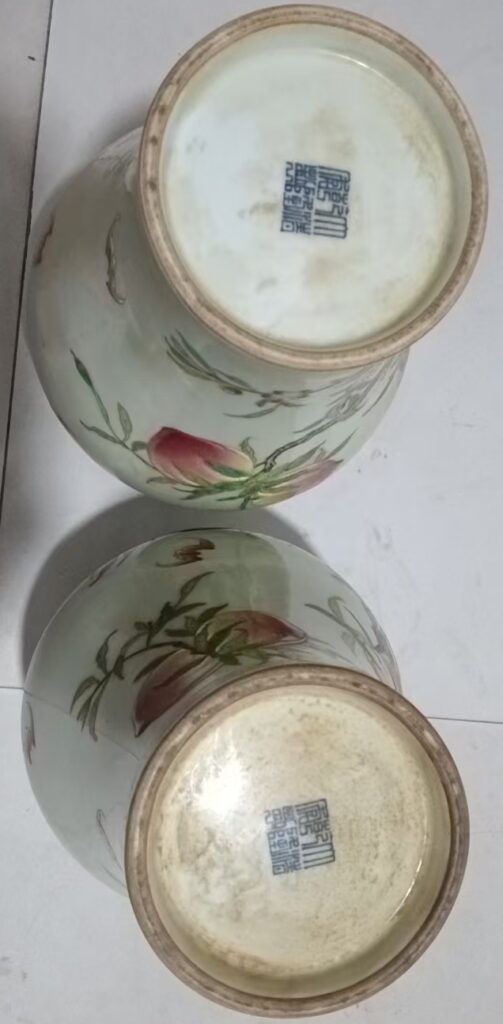 图片[2]-The Qing Dynasty Qianlong’s longevity peach bottle-國際博寶藝術品交易網