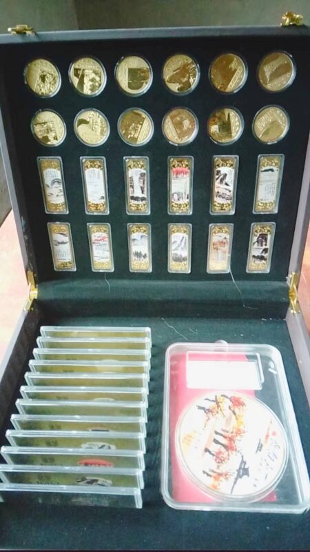 Twelve screens of Qi Baishi landscape-國際博寶藝術品交易網