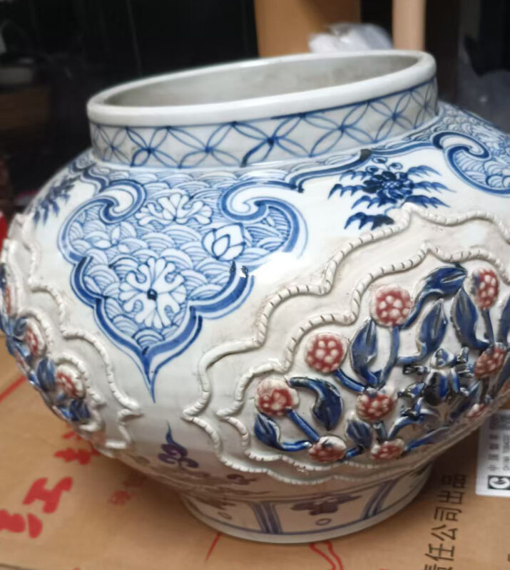 Yuan blue and white glaze lotus leaf jar-國際博寶藝術品交易網