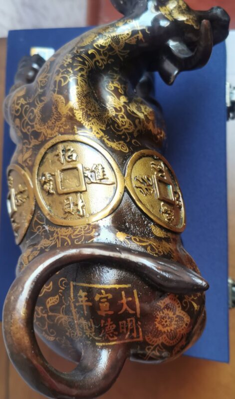 Daming Xuande Copper Bull-國際博寶藝術品交易網